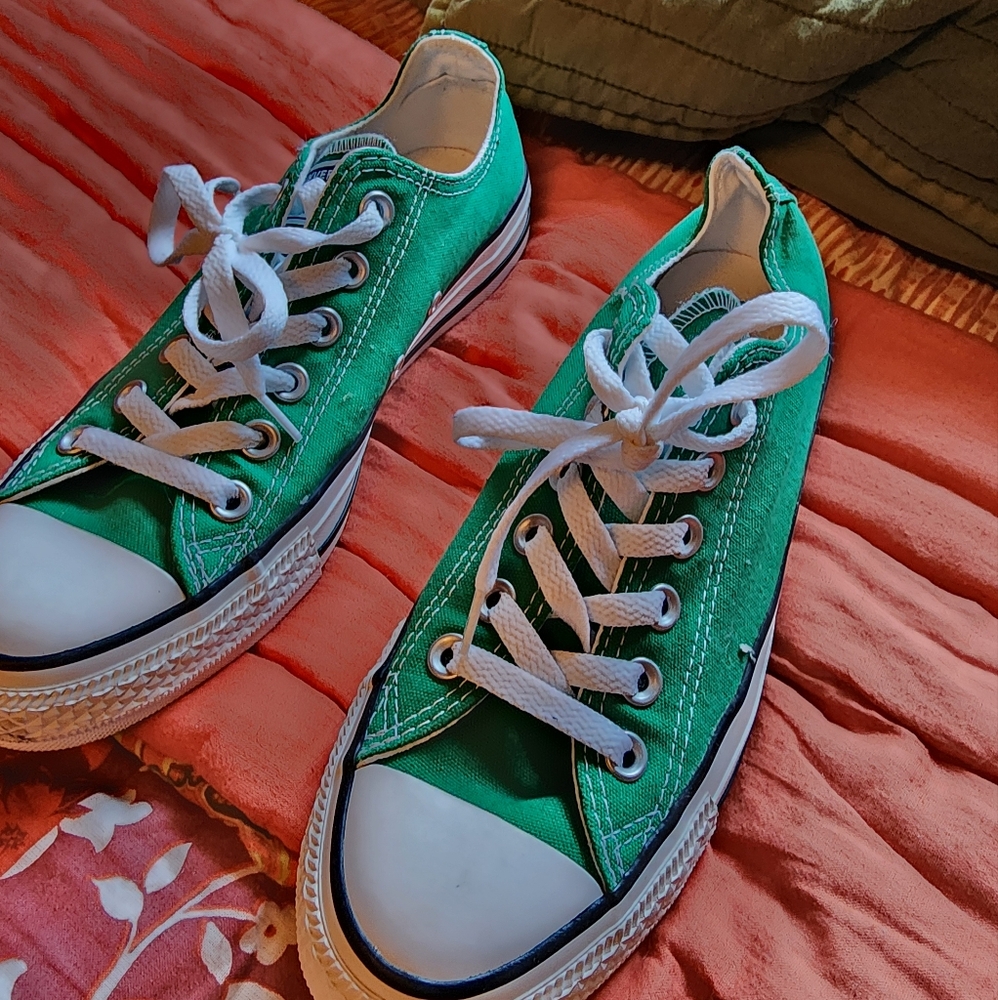 COPY - New Unisex Chuck Taylor Converse